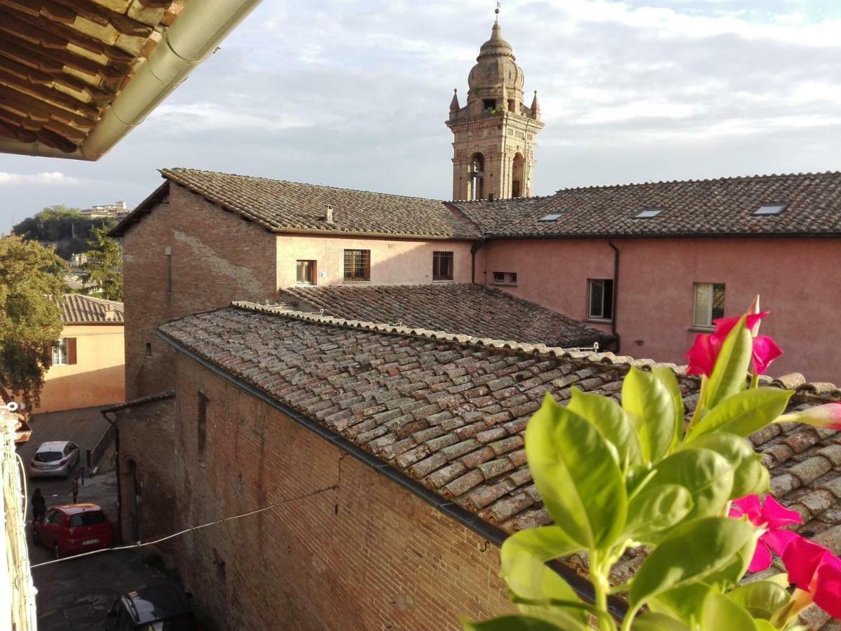 Appartamento Il Bacio Perugia Bagian luar foto